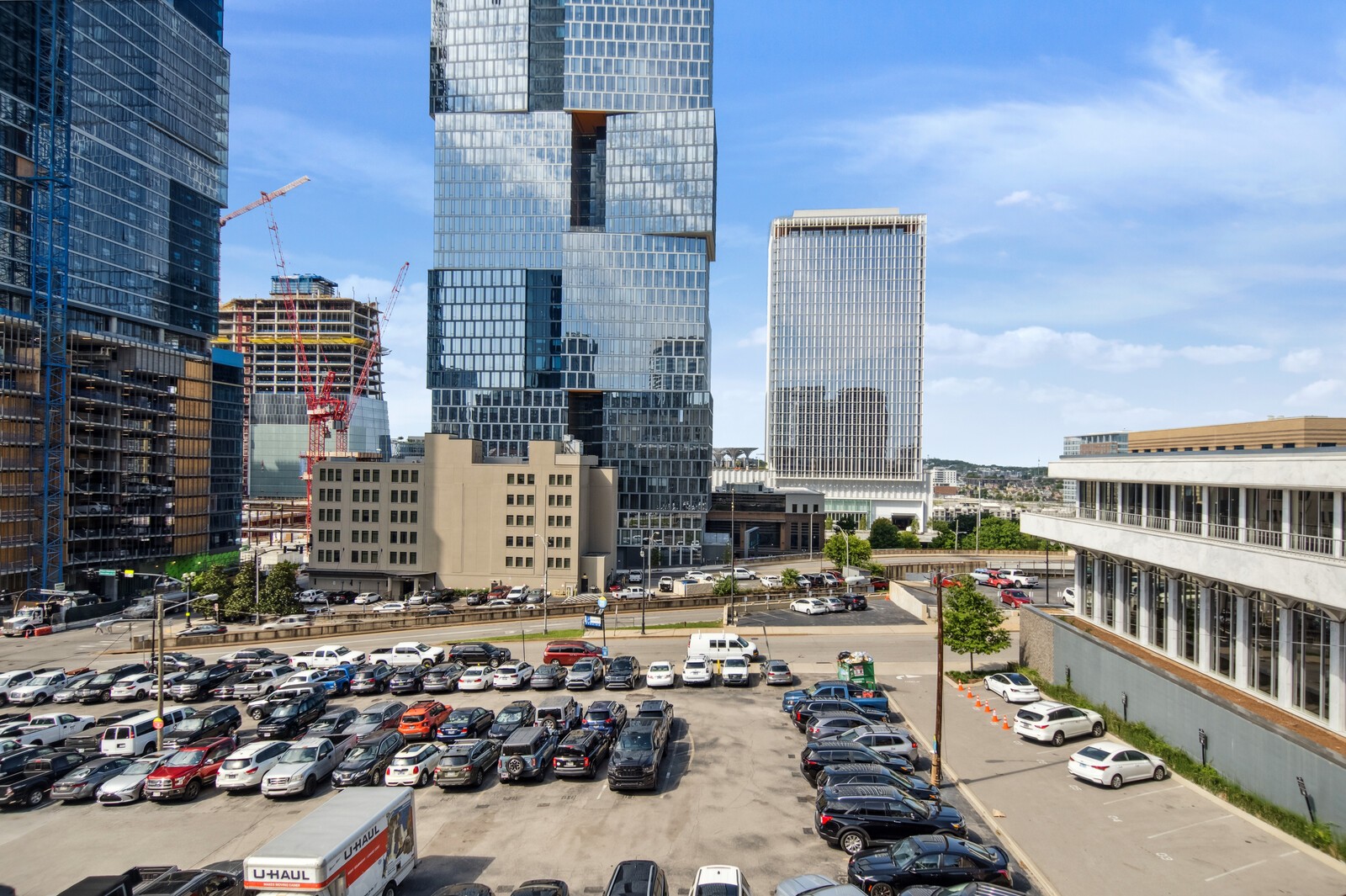 700 Church St Unit: 207