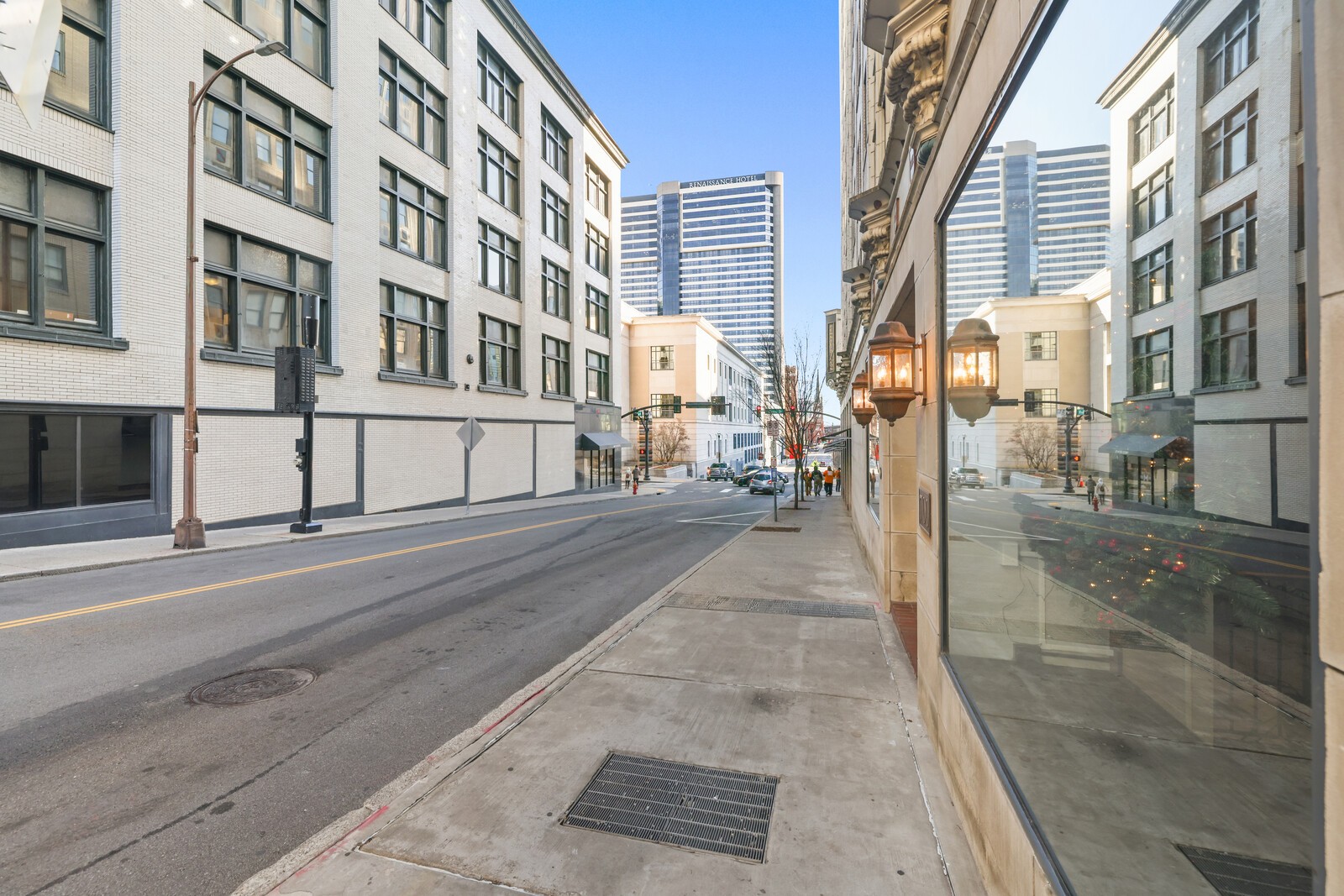 700 Church St Unit: 207