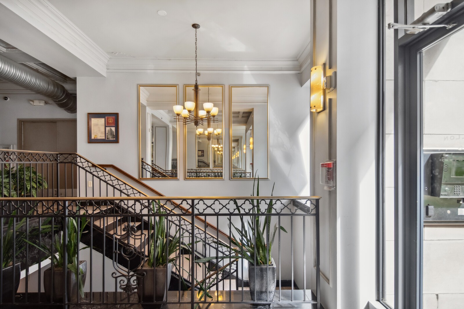 700 Church St Unit: 207