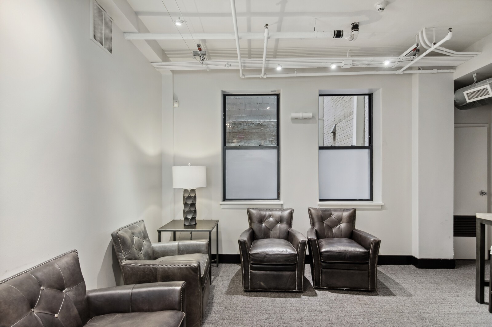 700 Church St Unit: 207
