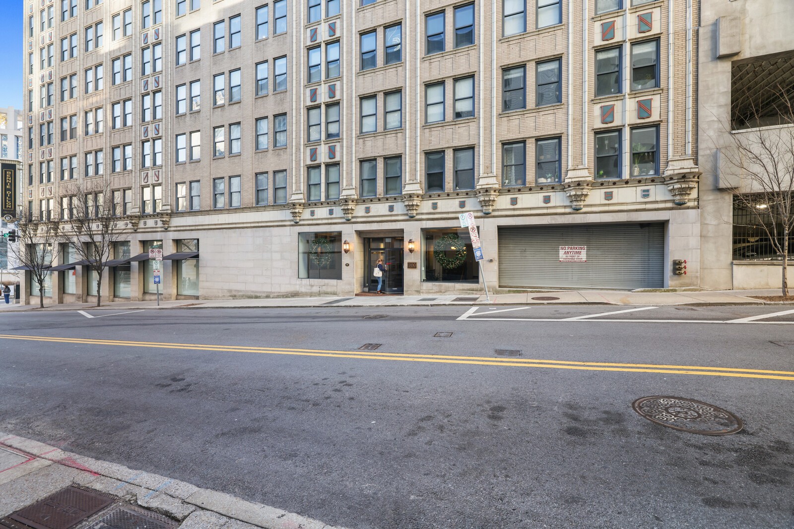 700 Church St Unit: 207