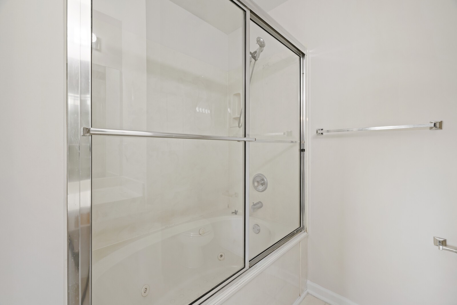 3405 Old Anderson Rd Unit: 120