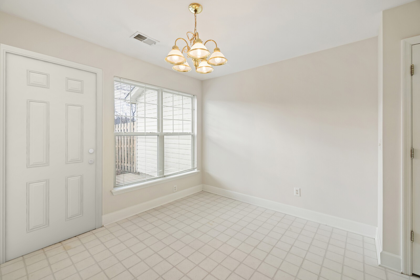 3405 Old Anderson Rd Unit: 120