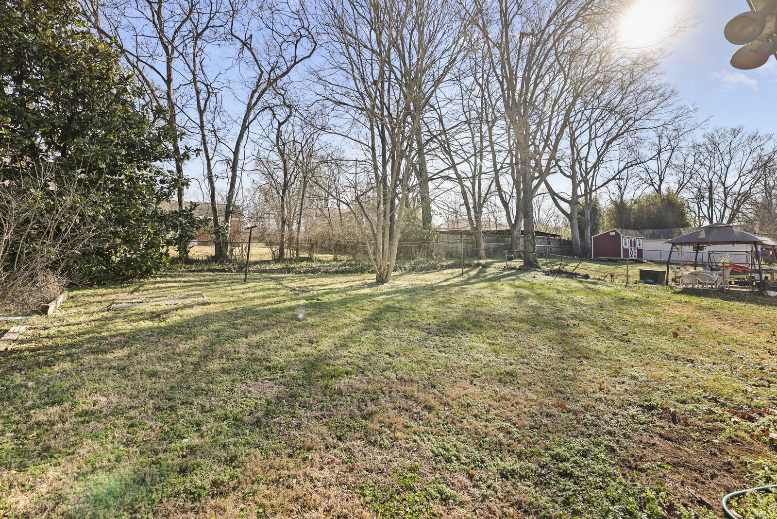 2217 Pinewood Rd
