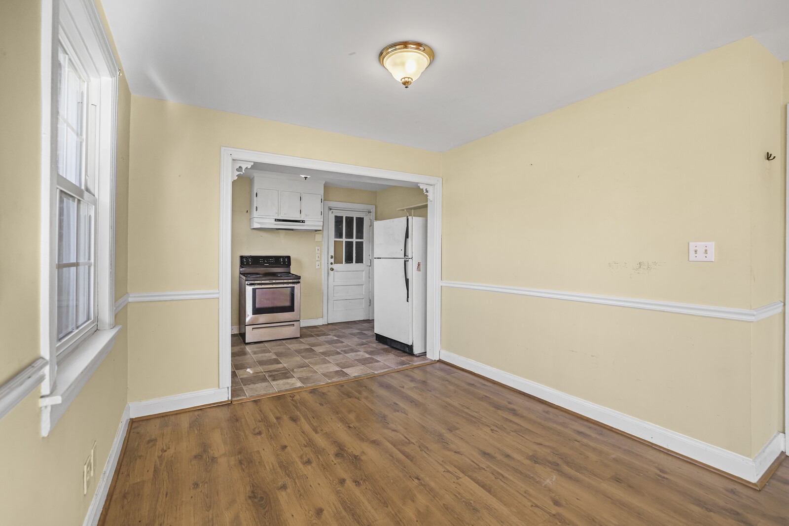 2217 Pinewood Rd