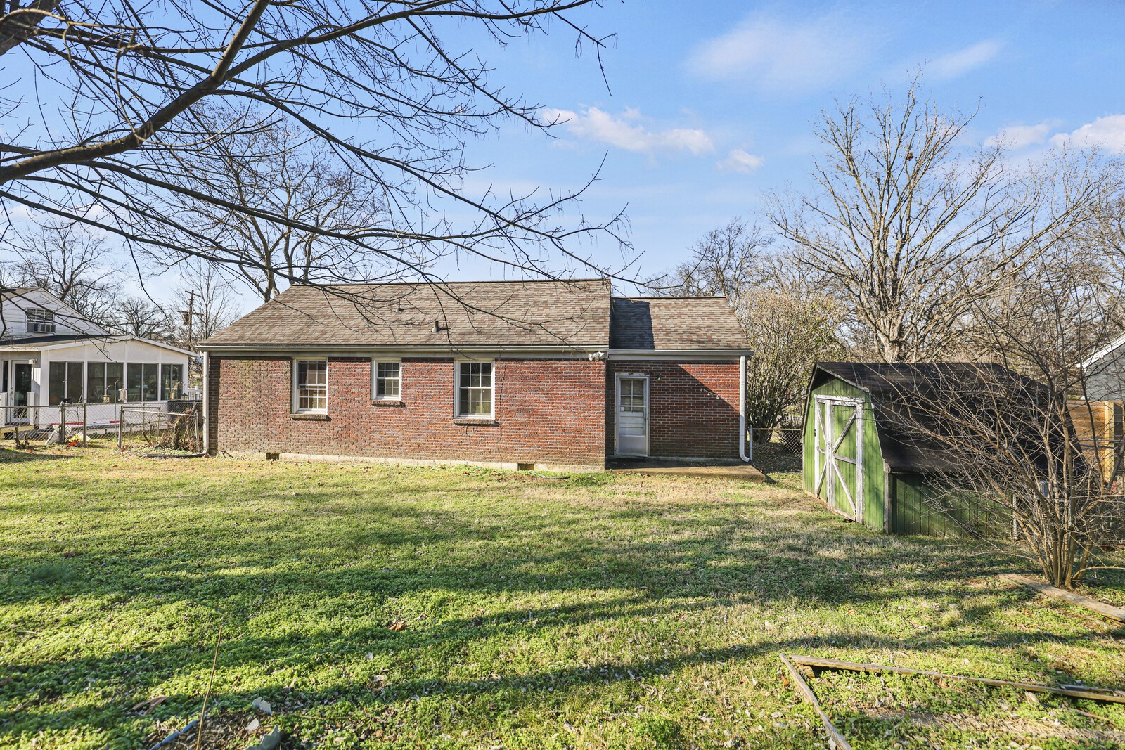 2217 Pinewood Rd