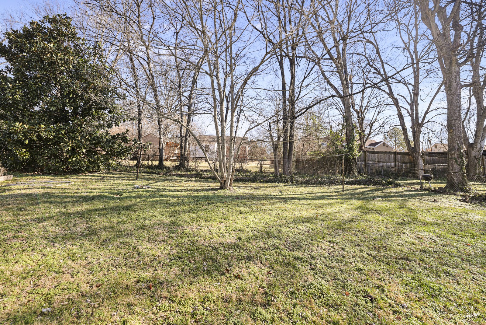 2217 Pinewood Rd