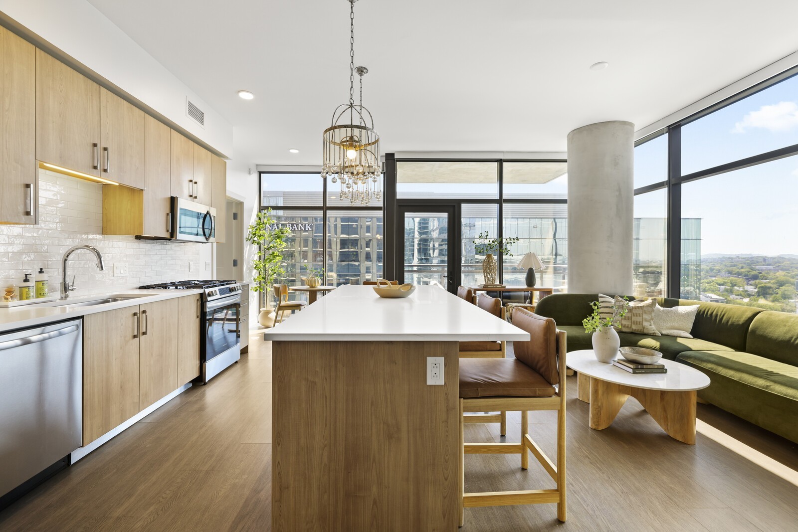 1212 Demonbreun St Unit: 1802