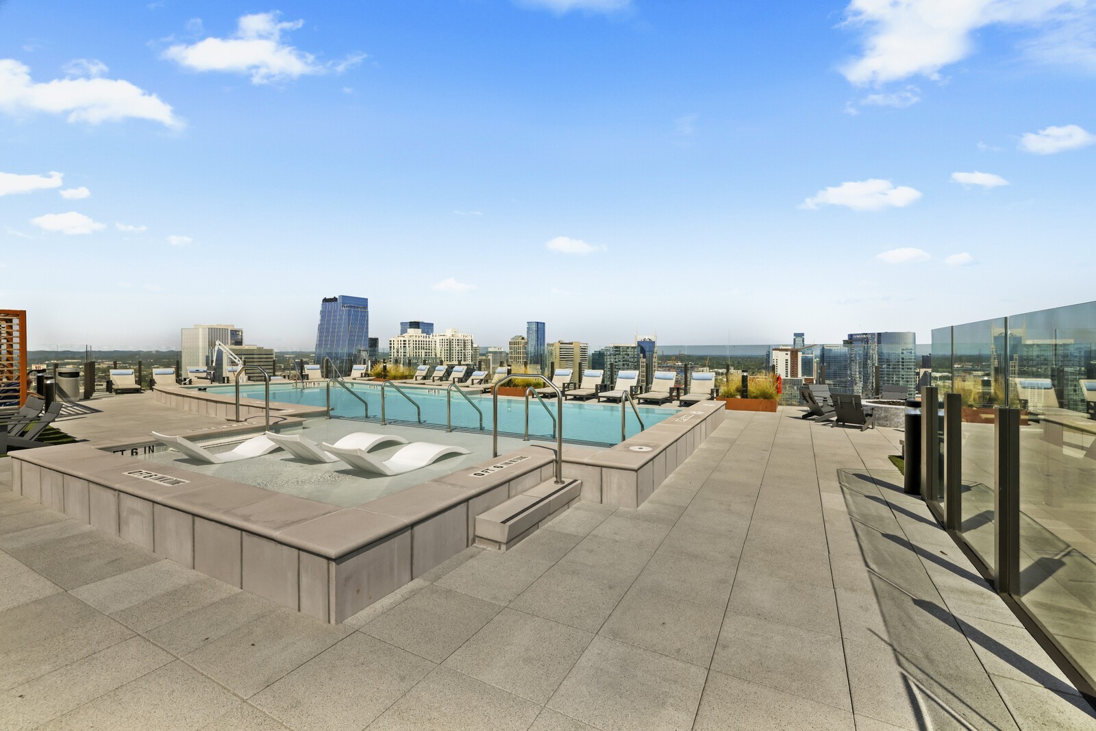 1212 Demonbreun St Unit: 1802