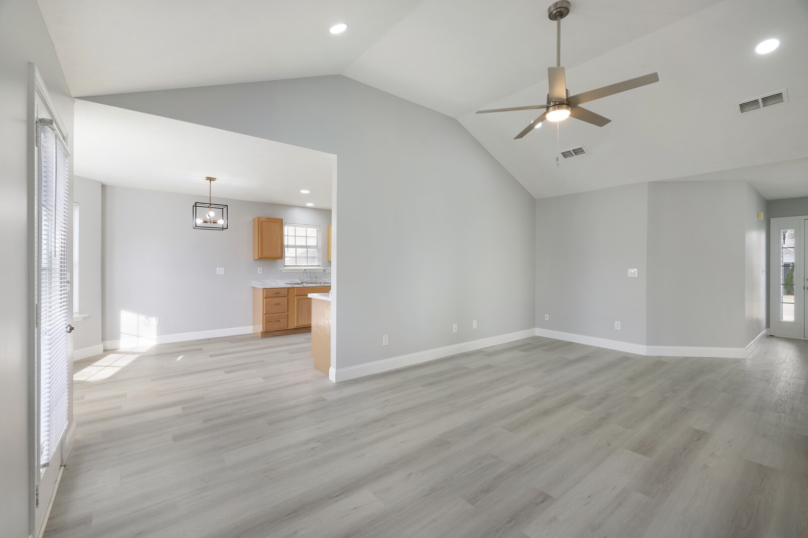 936 Tom Hailey Blvd