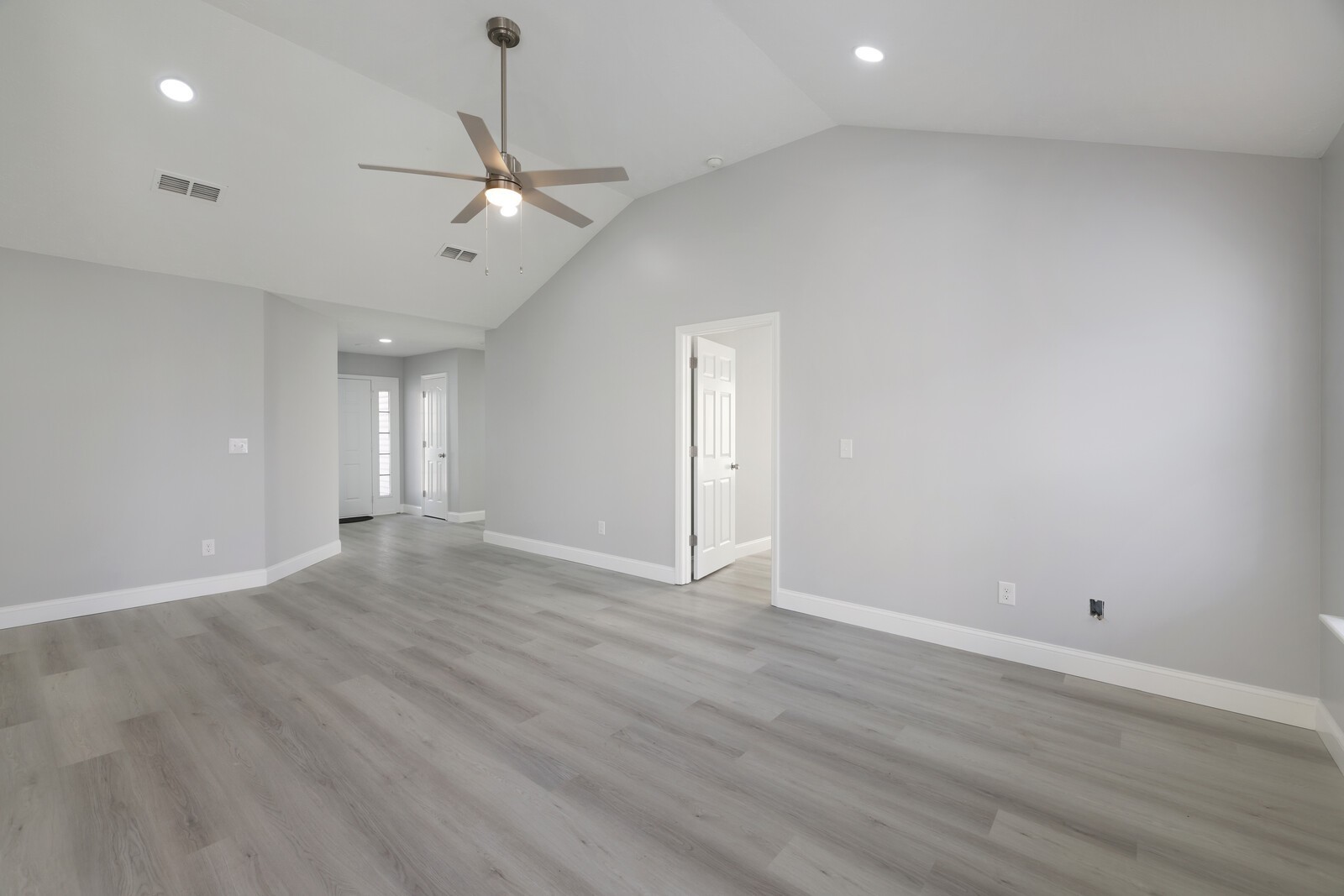 936 Tom Hailey Blvd