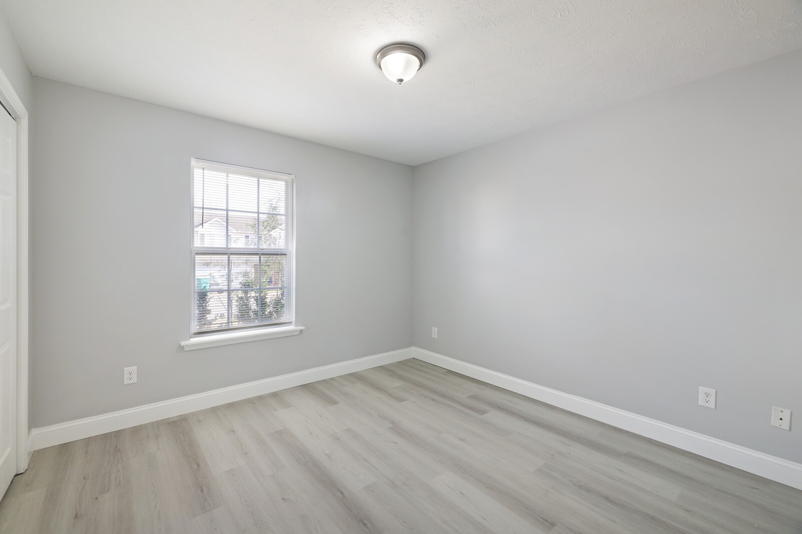 936 Tom Hailey Blvd