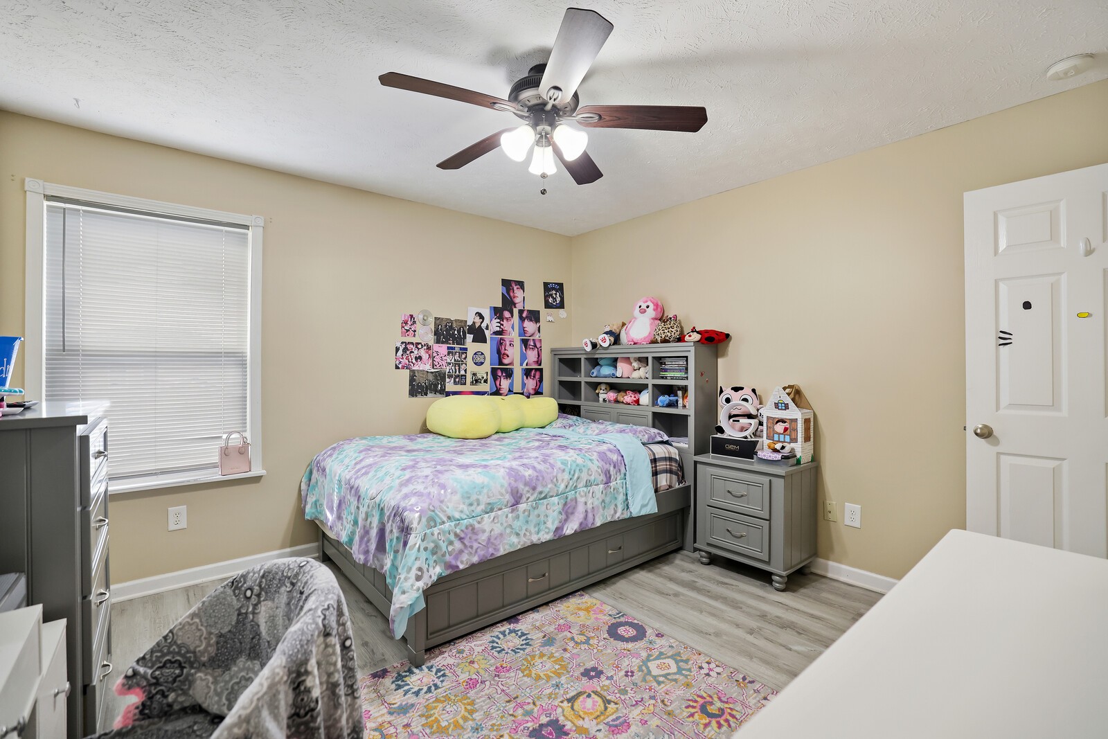3437 Axelwood Dr
