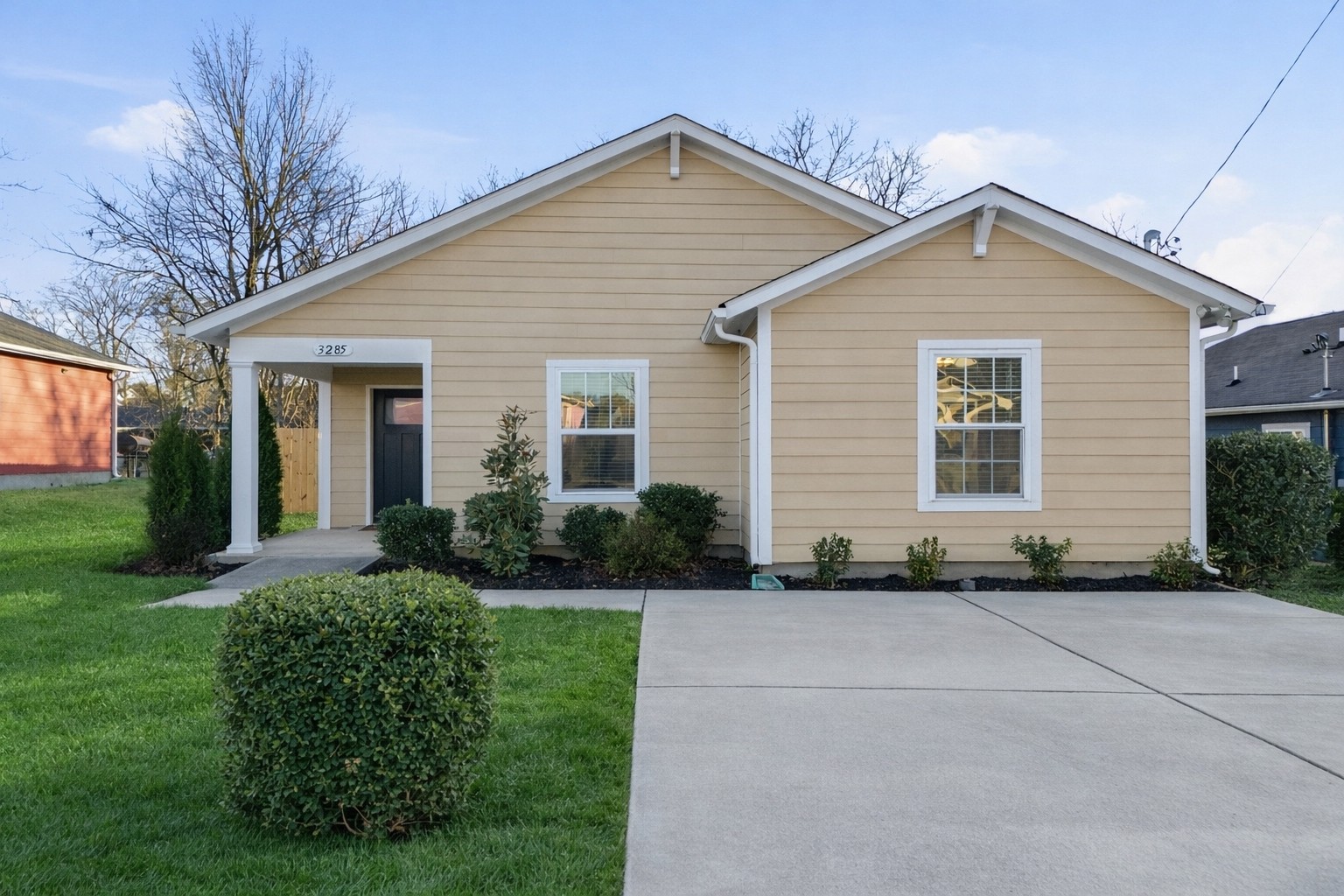 3285 Rainwood Dr