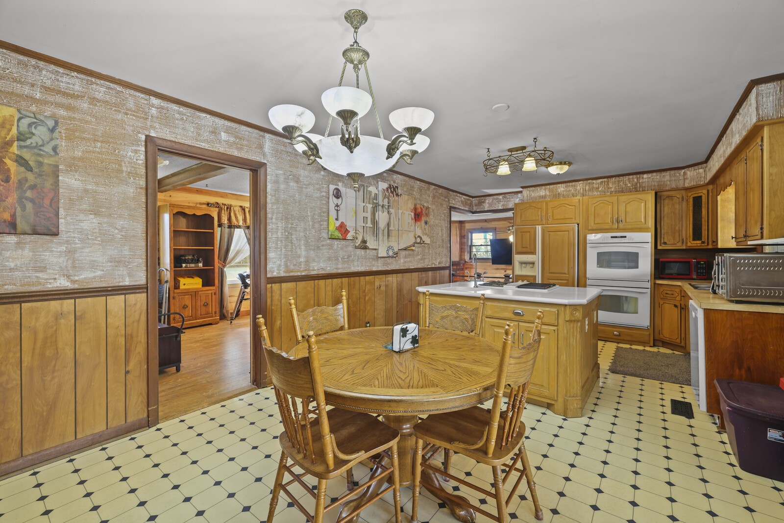 2521 Old Airport Rd