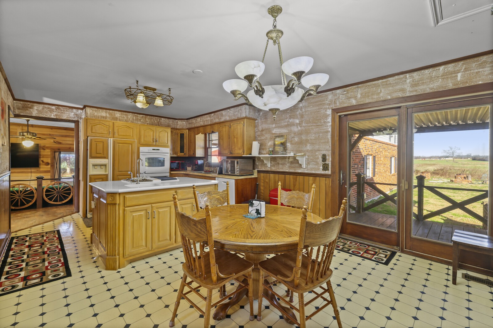 2521 Old Airport Rd