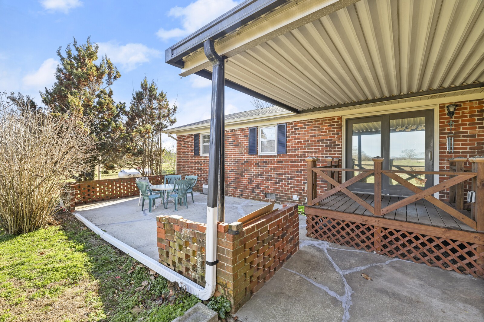 2521 Old Airport Rd