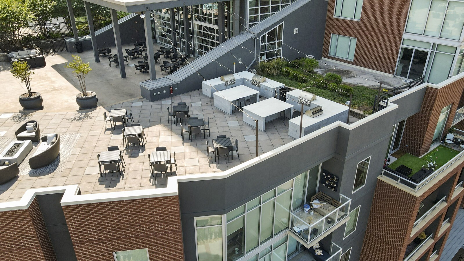 600 12th Ave, S Unit: 910