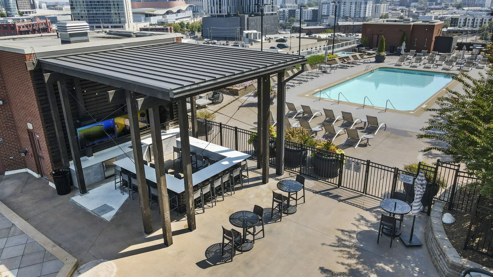 600 12th Ave, S Unit: 910