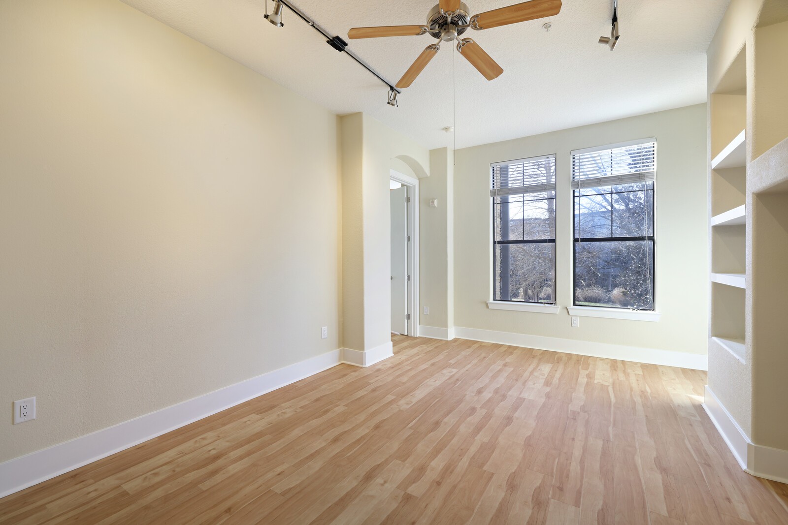 2600 Hillsboro Pike Unit: 204