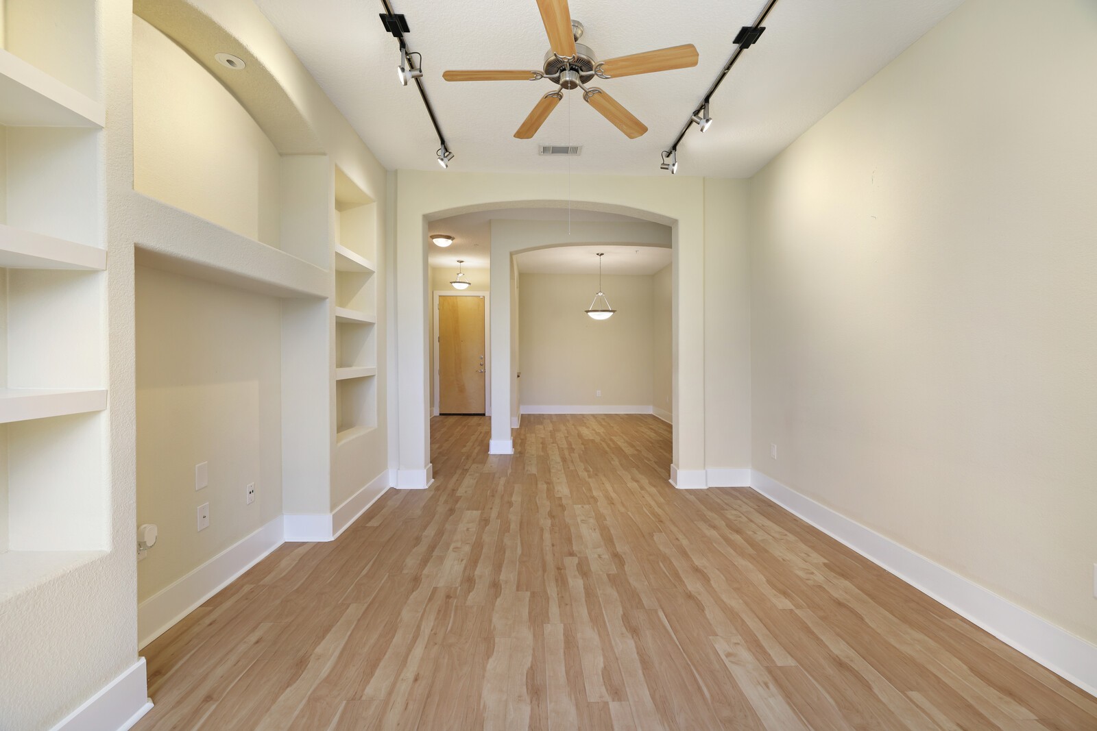 2600 Hillsboro Pike Unit: 204