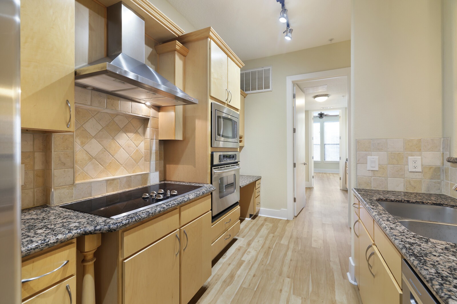 2600 Hillsboro Pike Unit: 204