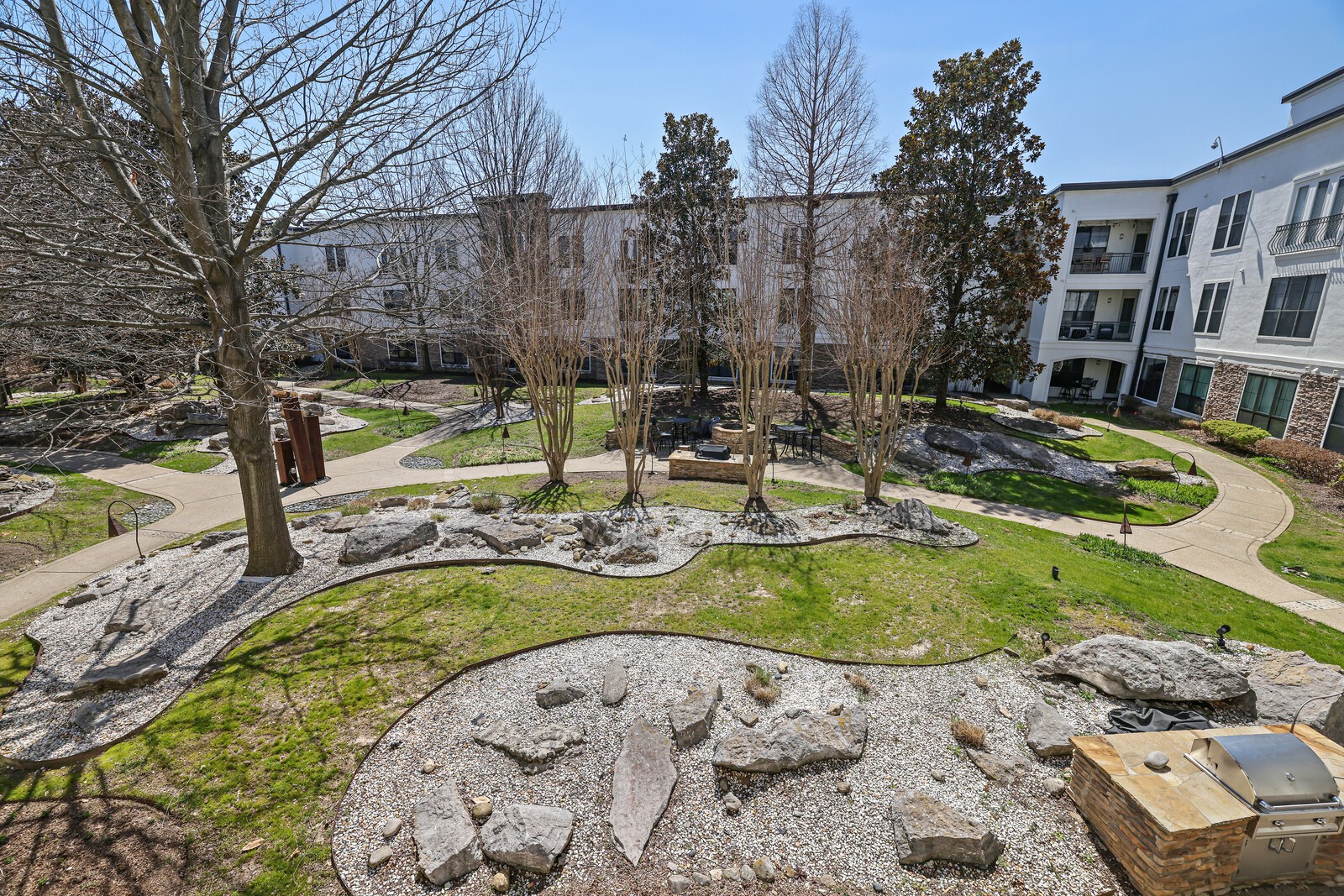 2600 Hillsboro Pike Unit: 204