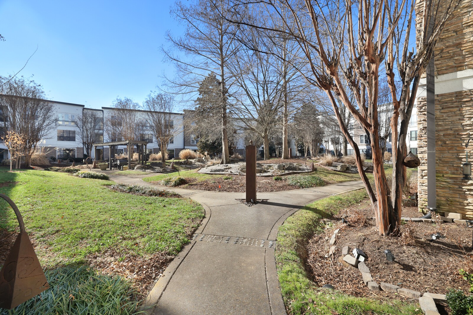2600 Hillsboro Pike Unit: 204