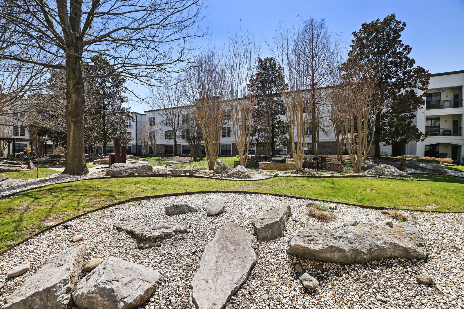 2600 Hillsboro Pike Unit: 204