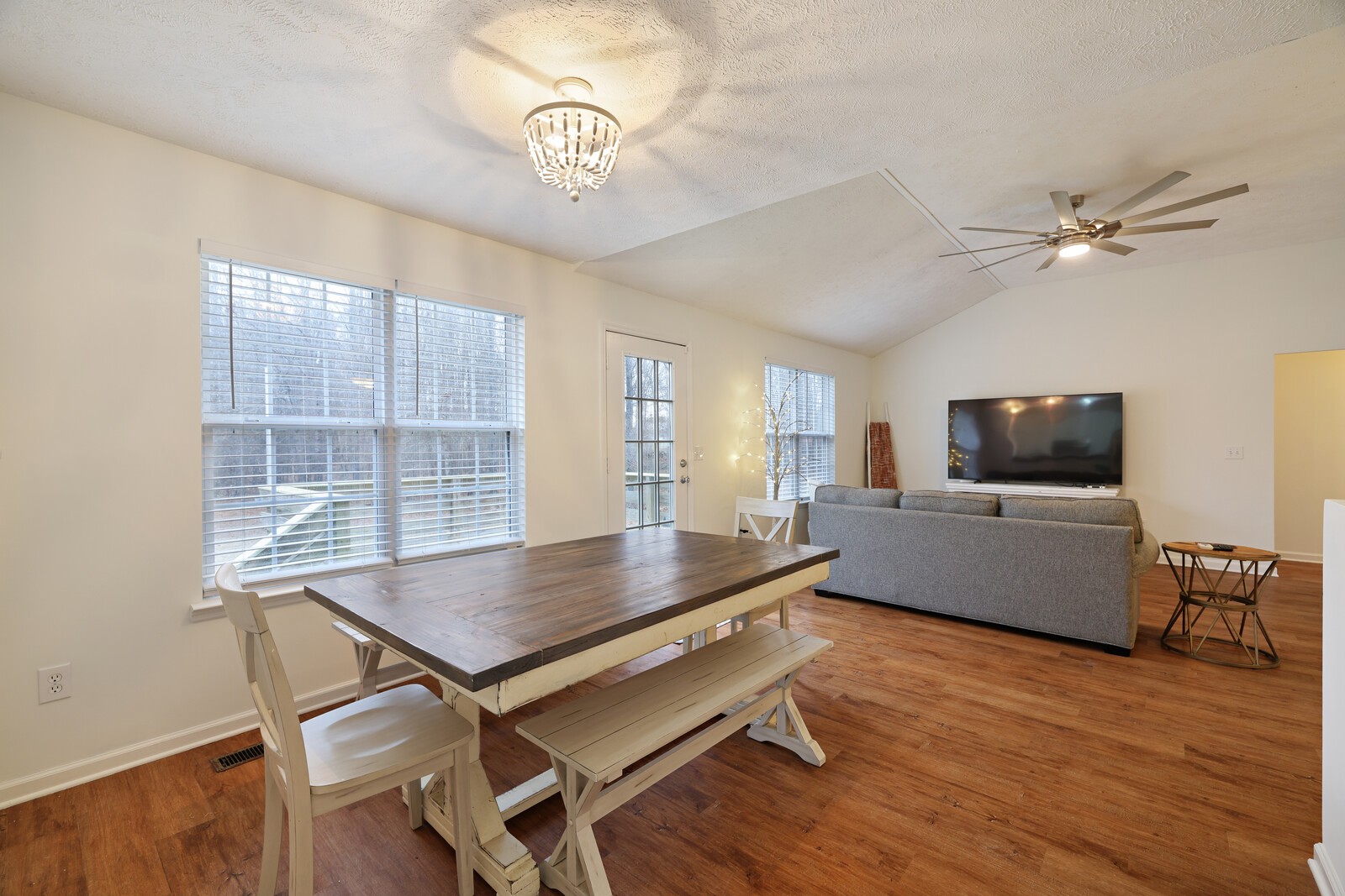 808 Jonathan Dr