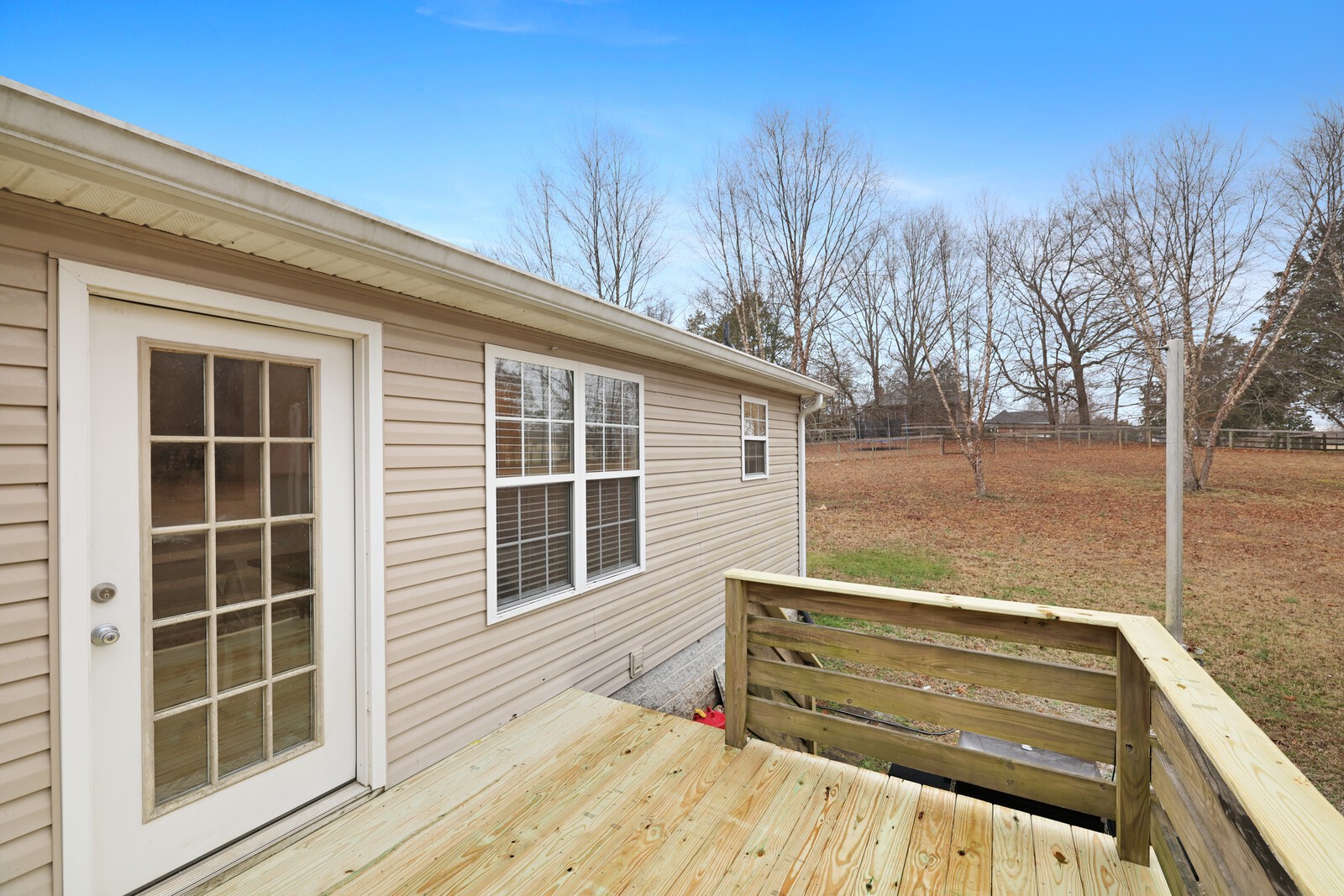 808 Jonathan Dr