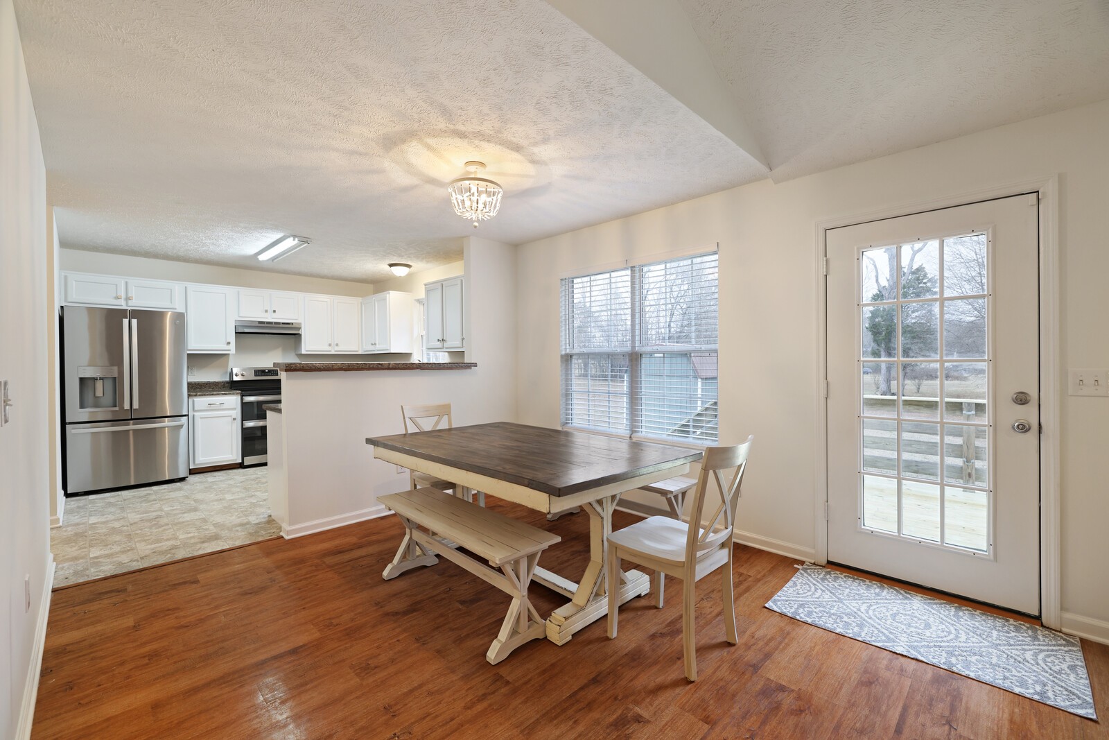 808 Jonathan Dr