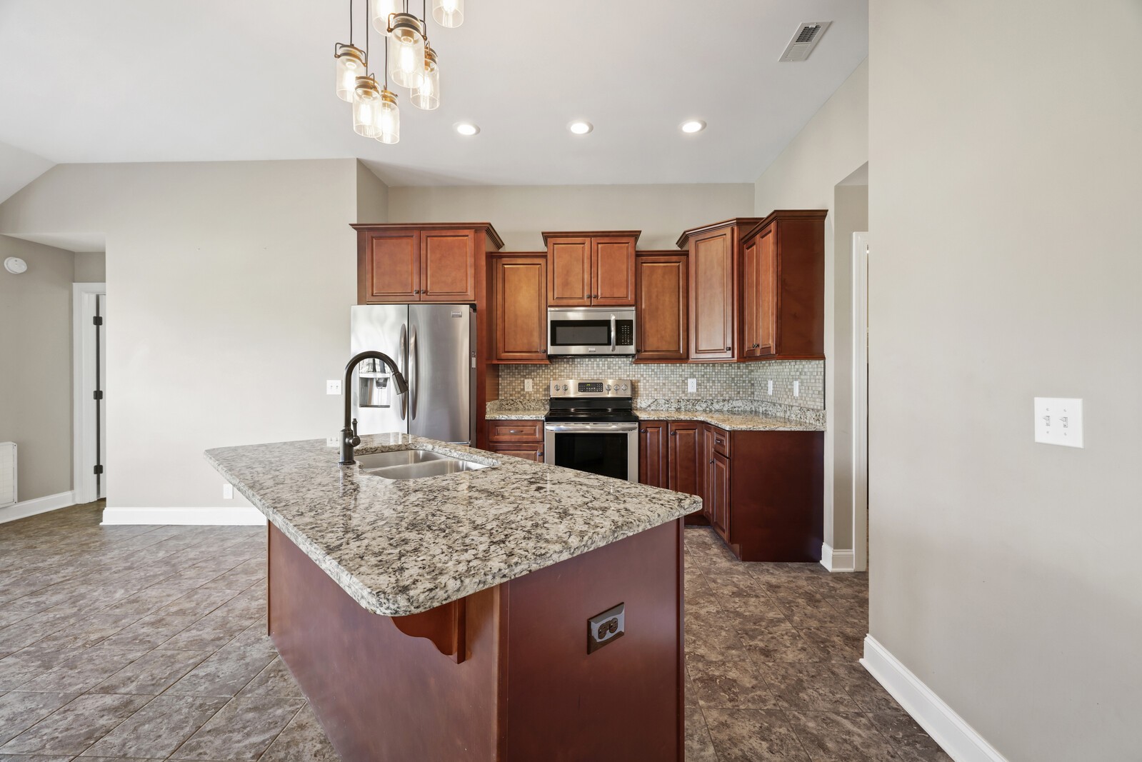 3238 Marion Davis Dr