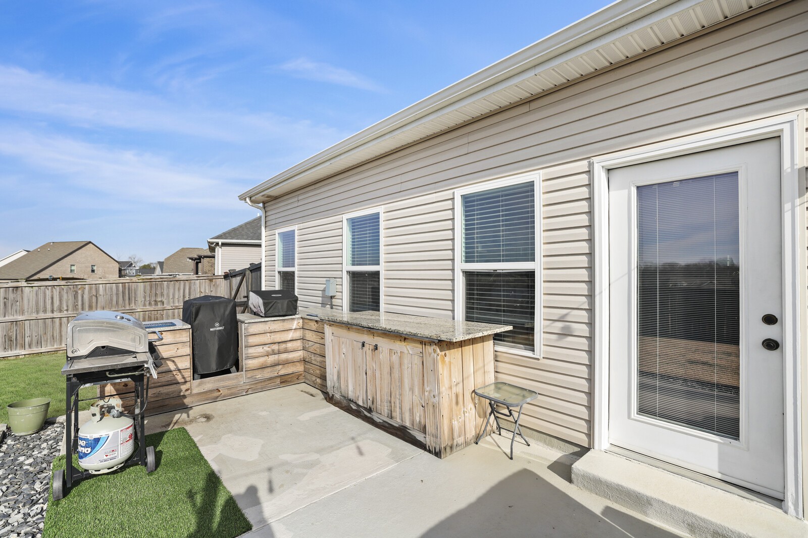 1159 Westgate Dr