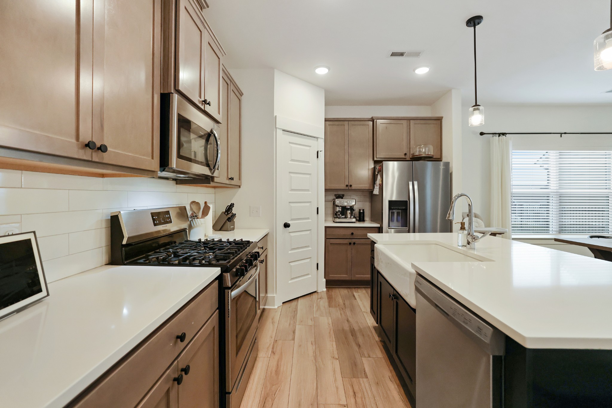 443 Black Walnut Dr