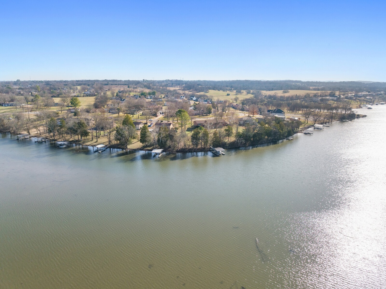 110 Lake Point Dr