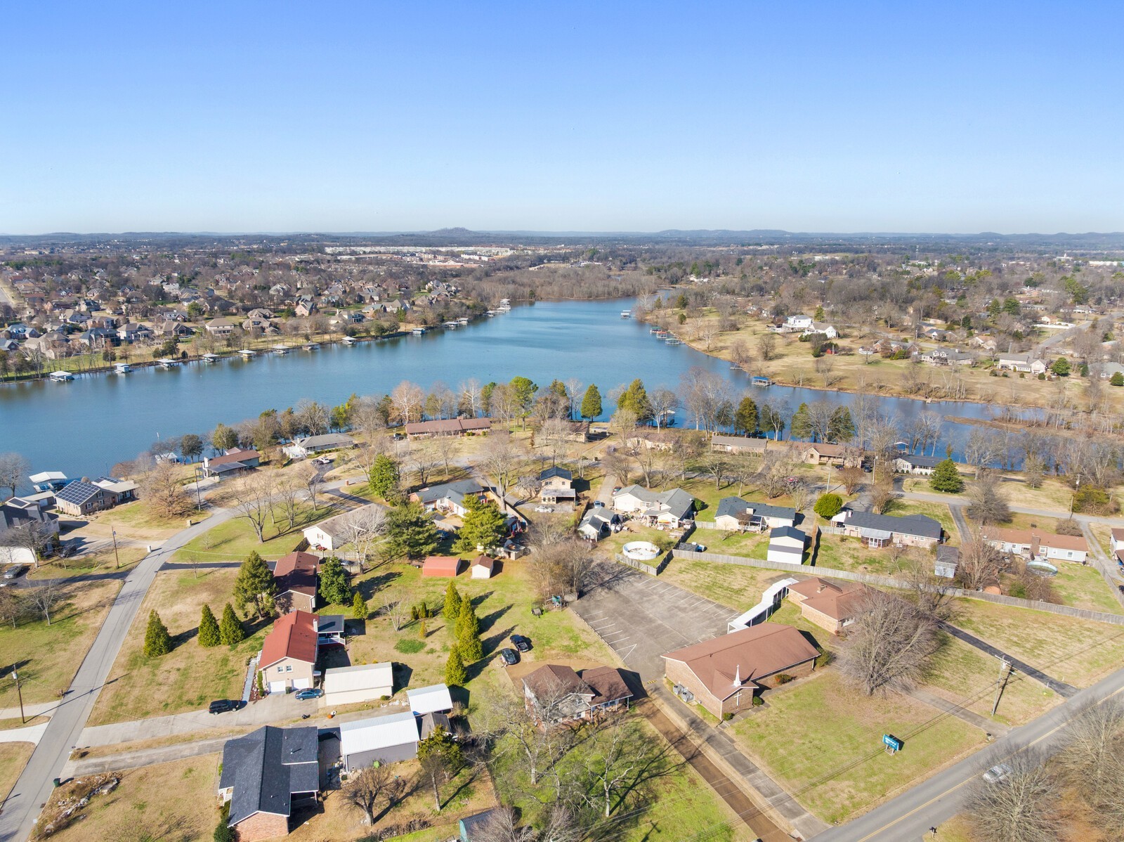 110 Lake Point Dr