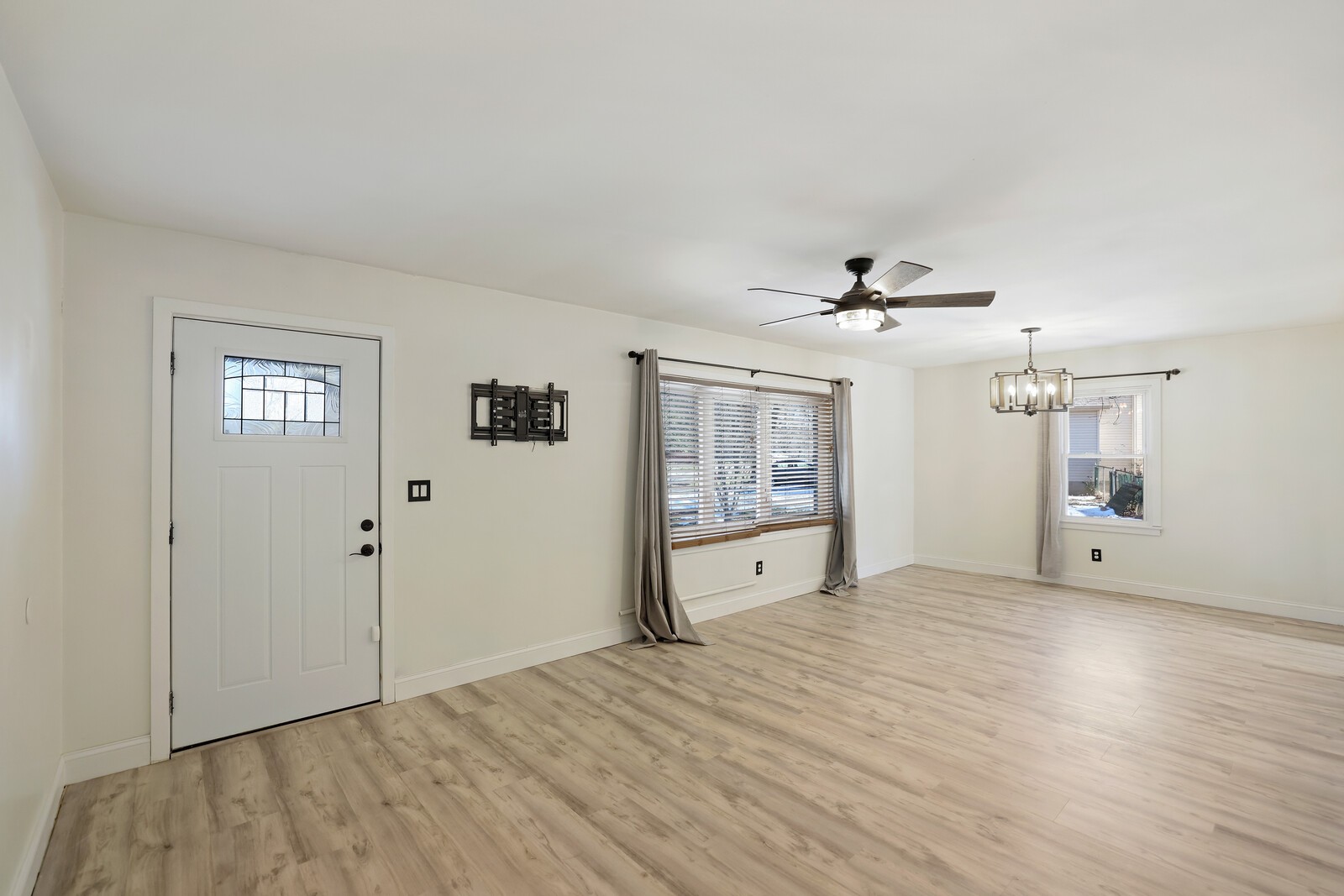 109 Rebecca Ln