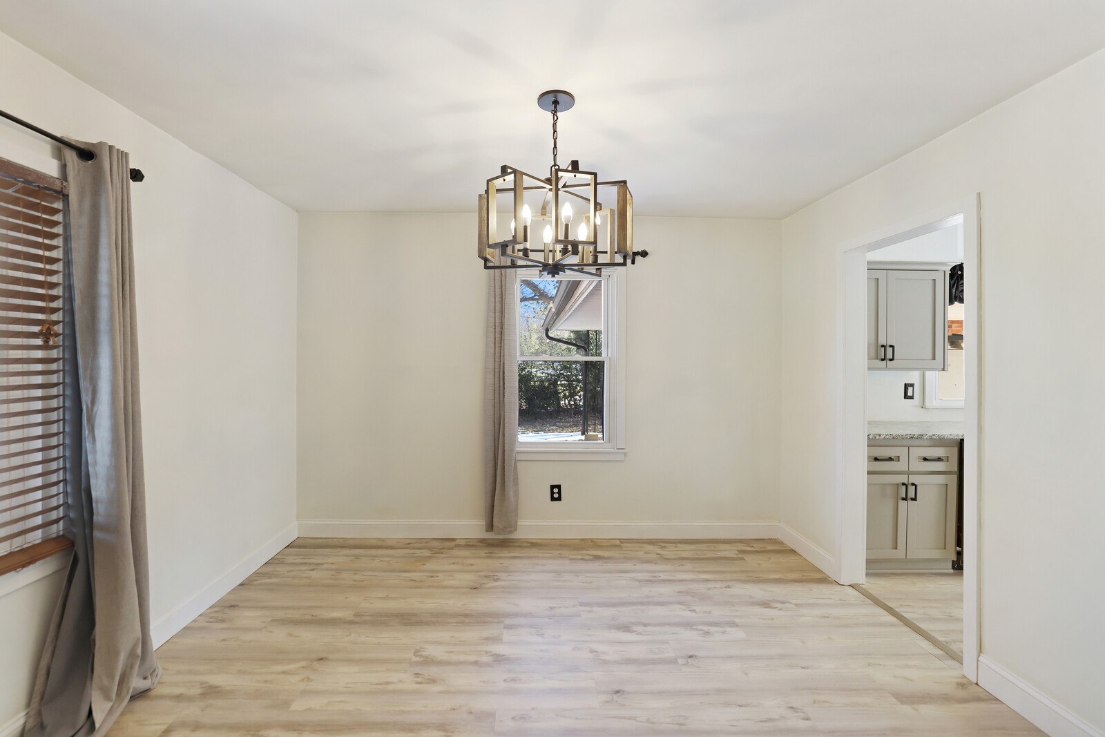 109 Rebecca Ln