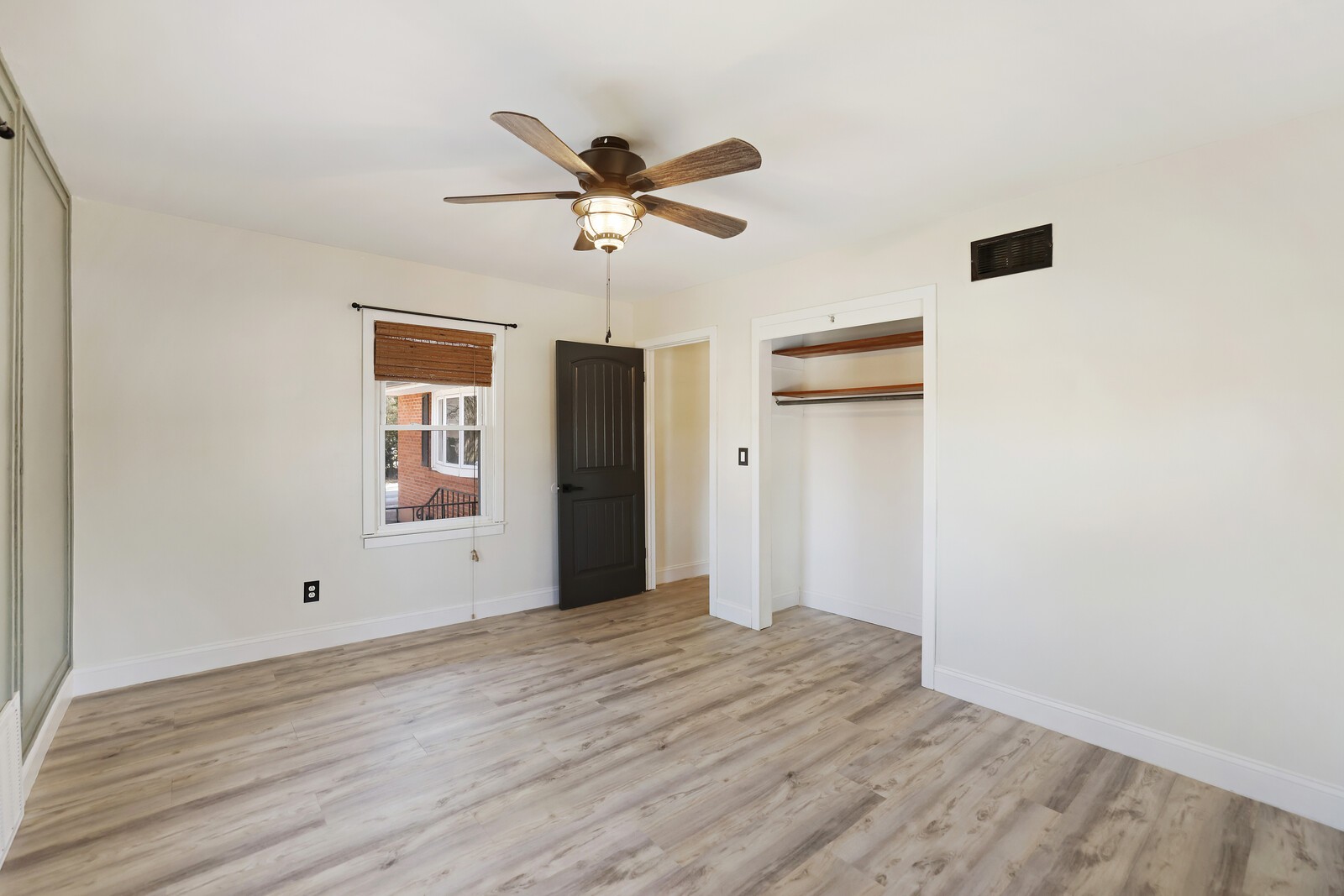 109 Rebecca Ln
