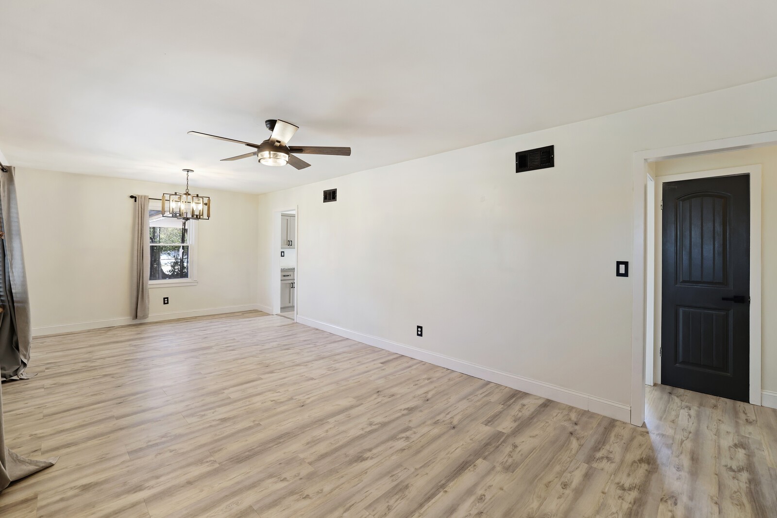 109 Rebecca Ln