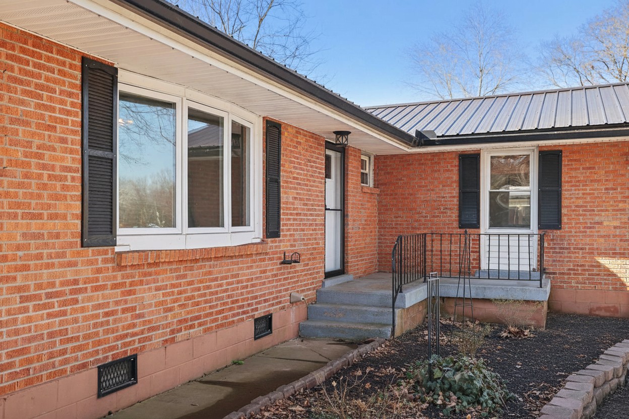 109 Rebecca Ln