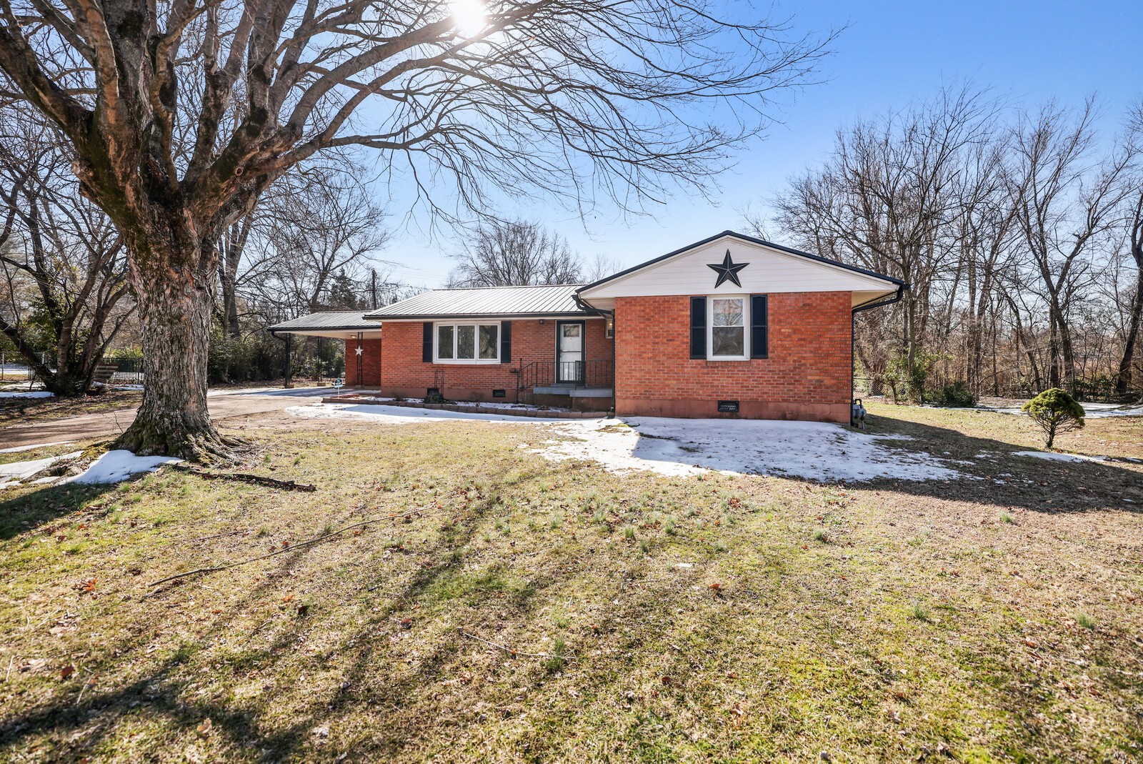 109 Rebecca Ln