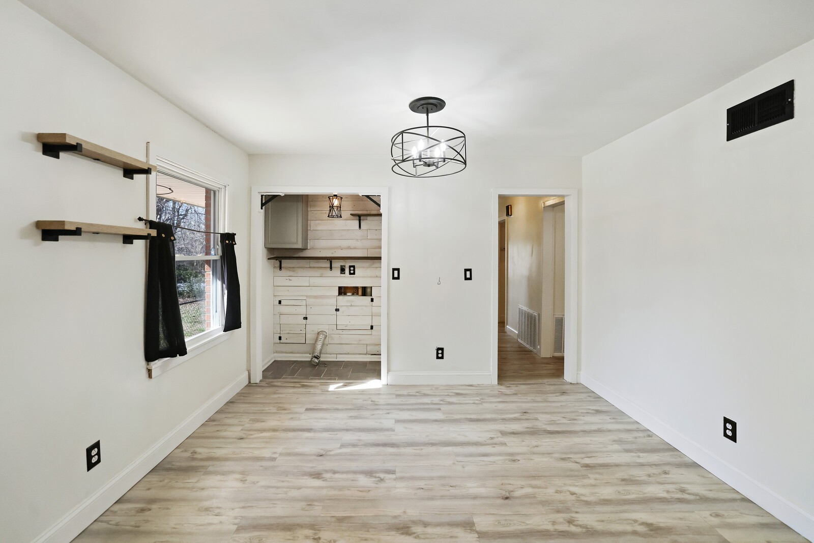 109 Rebecca Ln