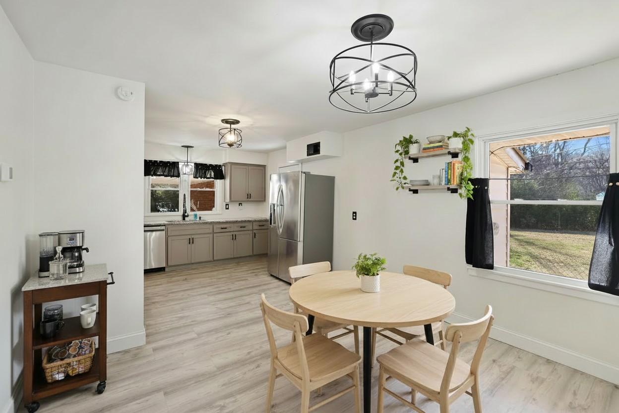 109 Rebecca Ln