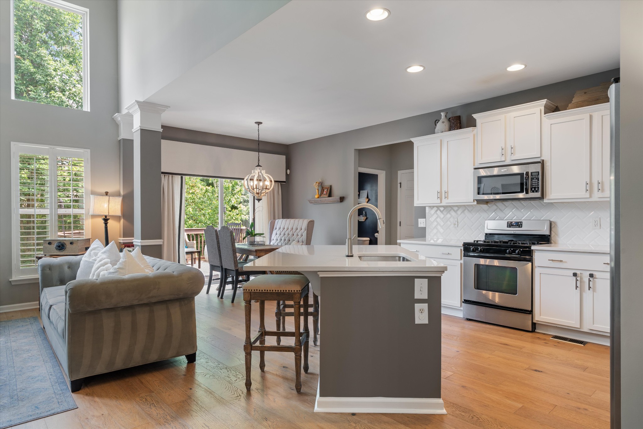 736 Arbor Springs Dr