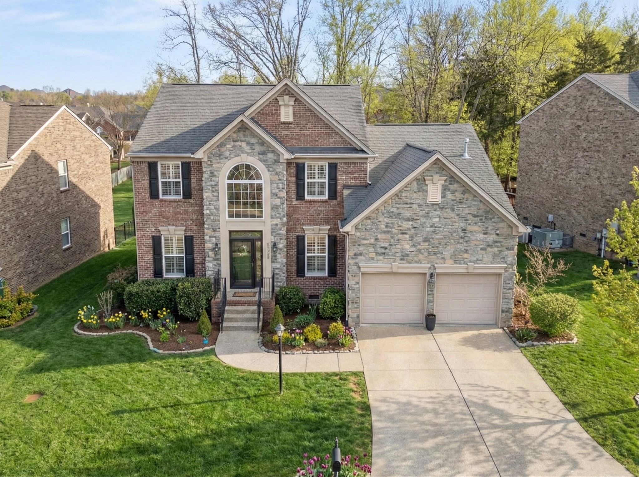 736 Arbor Springs Dr