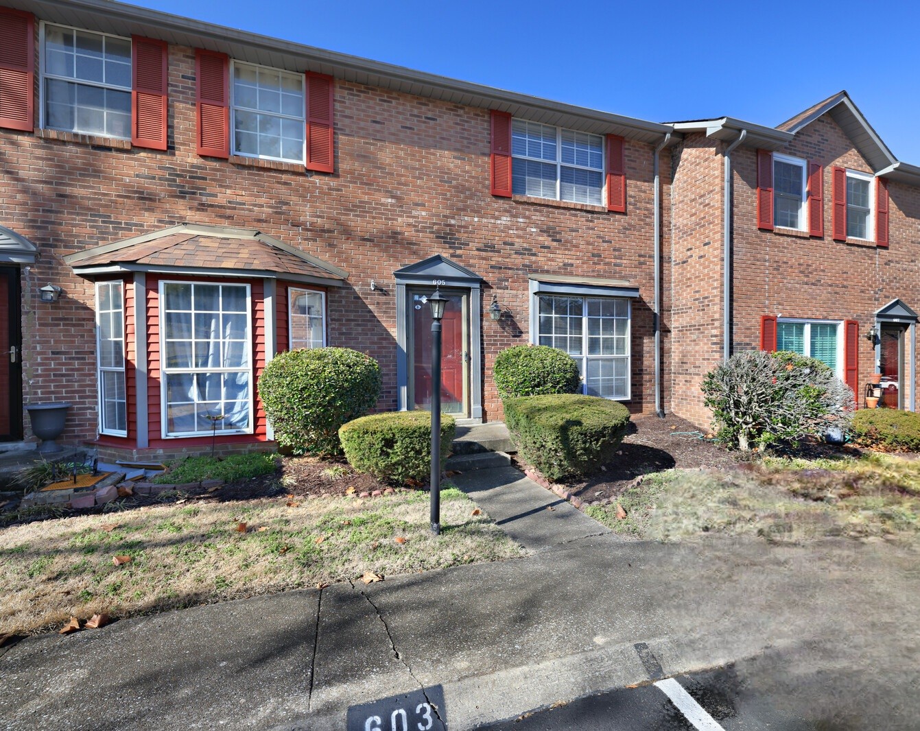 605 Hickory Glade Ct