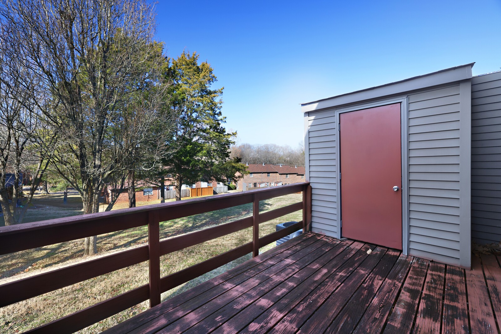 605 Hickory Glade Ct