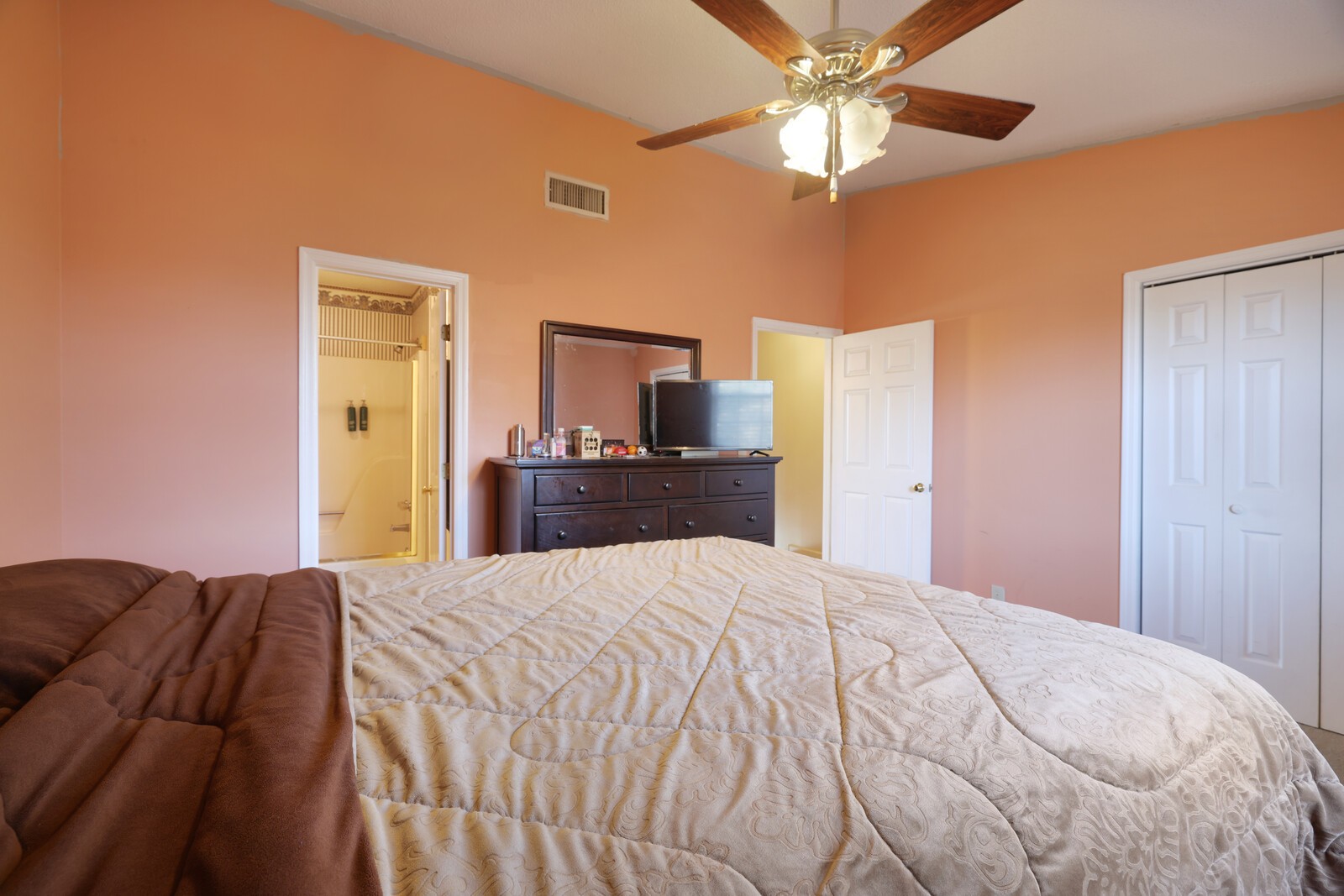 605 Hickory Glade Ct